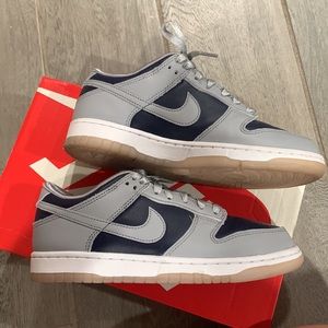Women Nike Dunk Low, college navy/wolf grey